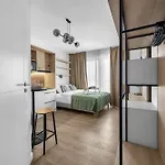 Praga With Air-con - 140m Metro, Near Pge Narodowy Stadium - By Rentujemy *